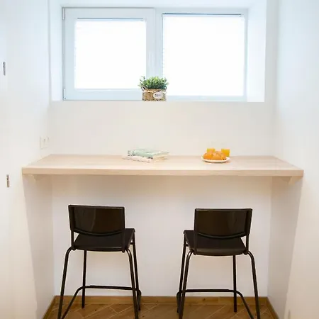 Groundfloor On The Hill Διαμέρισμα Κάουνας